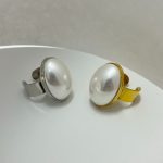 Ατσάλινο δαχτυλίδι με οβάλ πέρλα